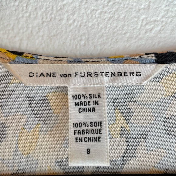 Diane von Furstenberg 100% Silk Kye Wrap Dress - Size 8 - Picture 5 of 8